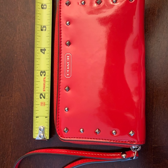 Coach Red Wallet - Picture 7 of 8